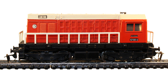 02620 Diesellokomotive BR 107 -001-0 DR/IV