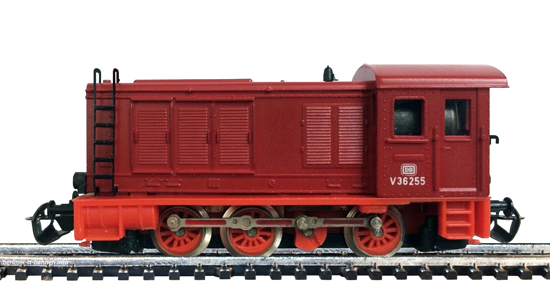 02632 Diesellokomotive V 36 -255 DB/III rot