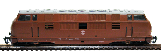 545/76/4 Diesellokomotive BR 221 SJ/III 