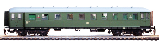 13311 Eilzugwagen C 4i-30 der DR  244-352